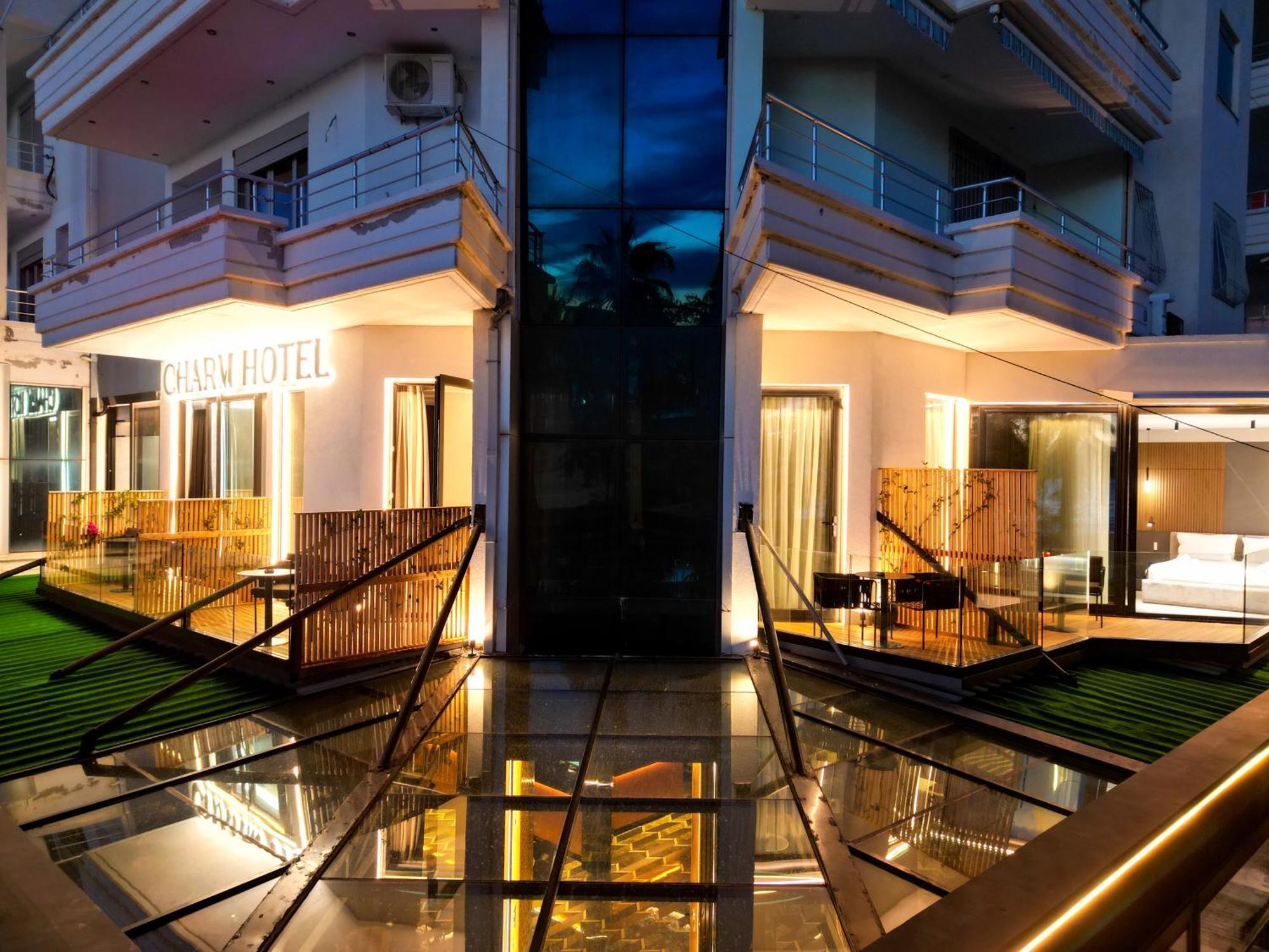 Charm Hotell