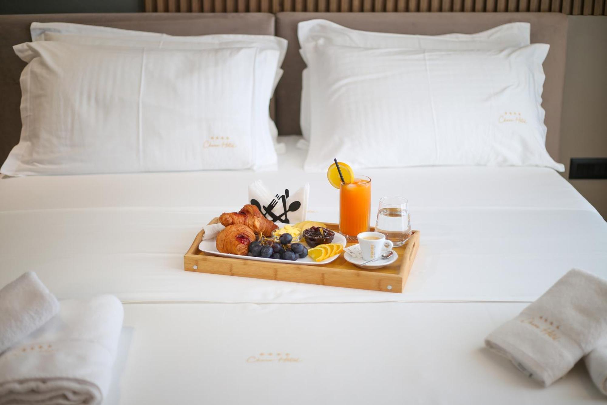 Charm 4* Vlora